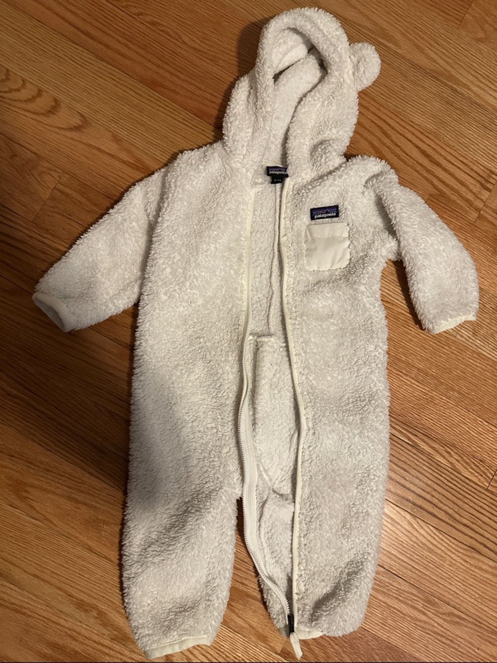 Patagonia baby fleece 12-18 months
